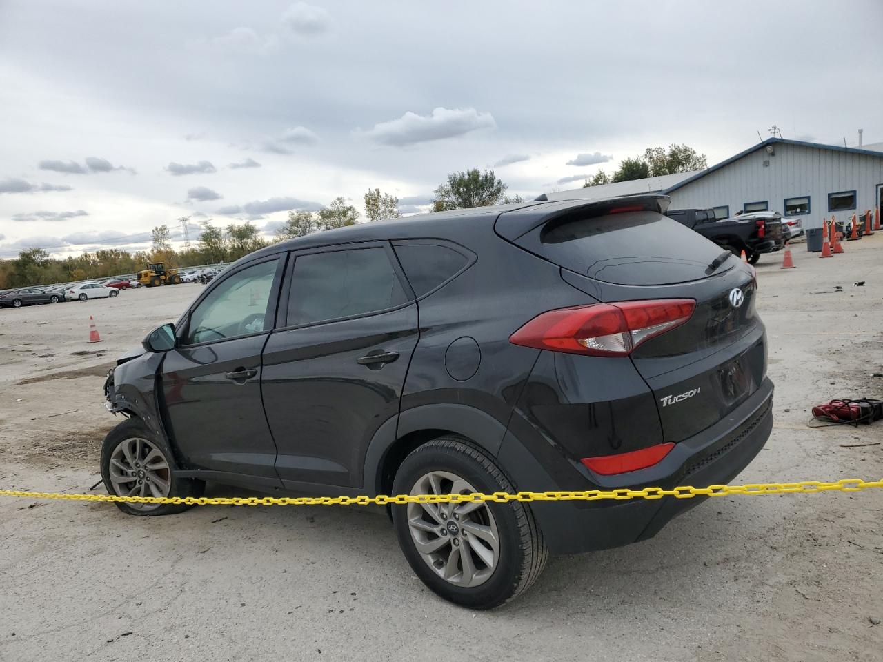 KM8J23A43JU603483 2018 Hyundai Tucson Se