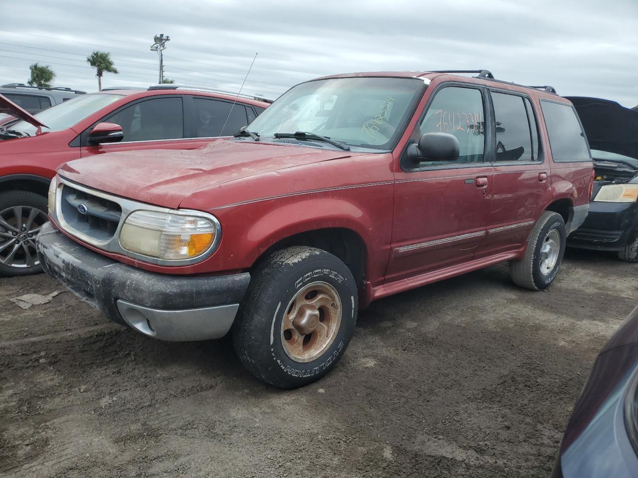 1999 Ford Explorer - Image 1