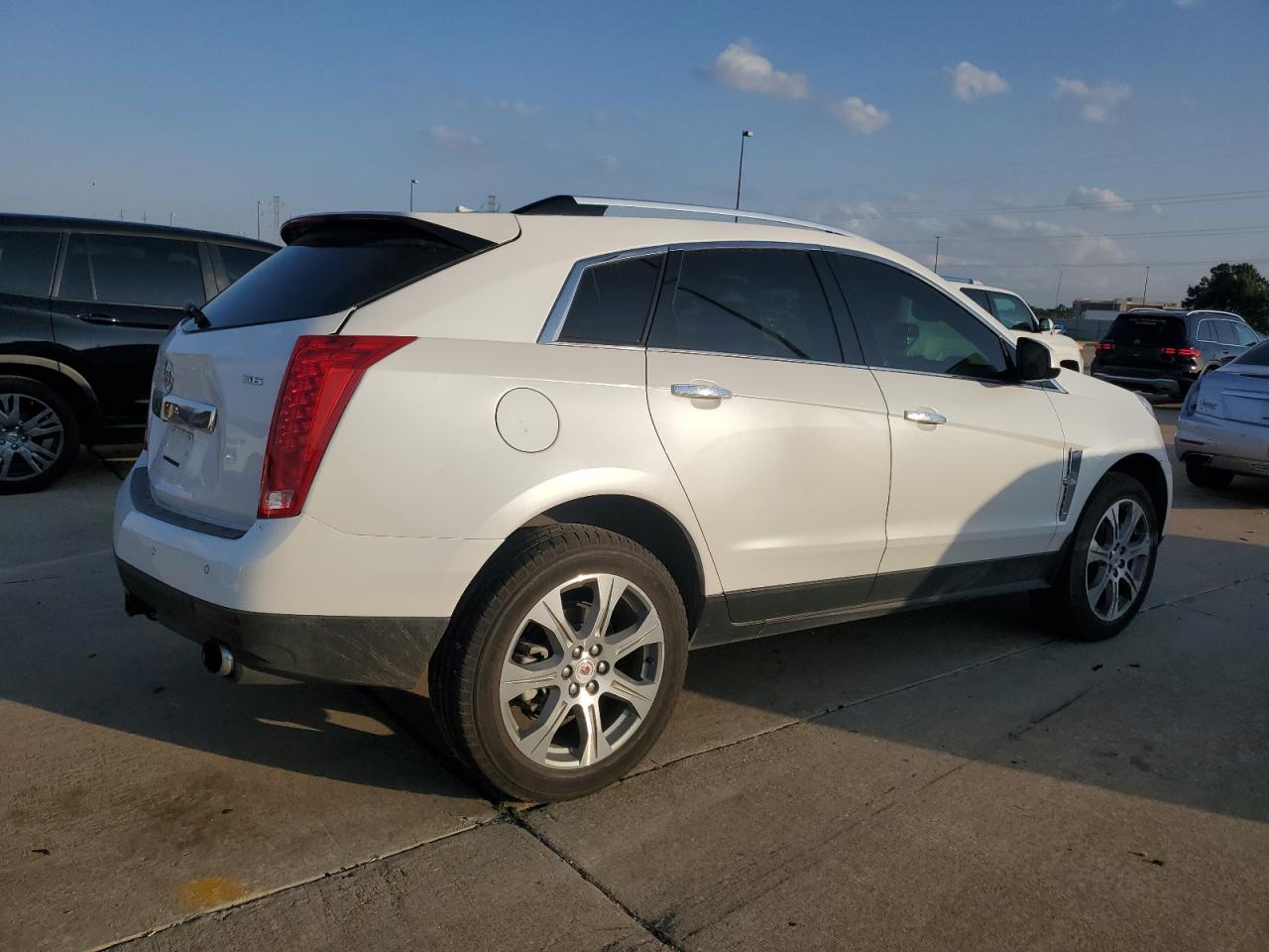 2012 Cadillac SRX - Image 3