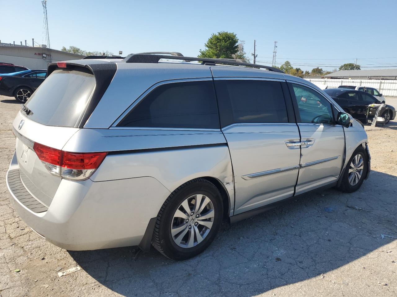 2014 Honda Odyssey - Image 3