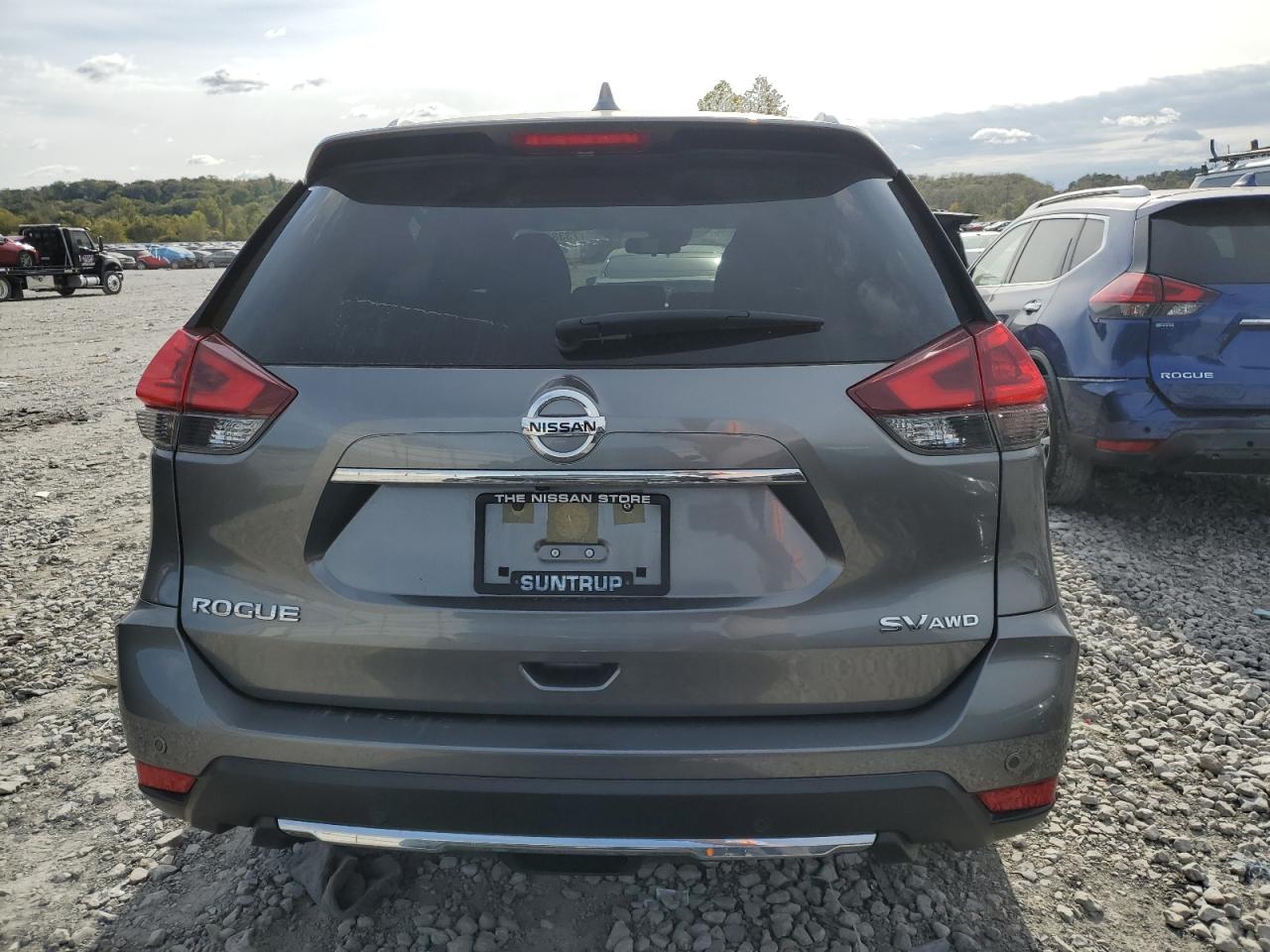 2020 Nissan Rogue S VIN: JN8AT2MV0LW142898 Lot: 73386104