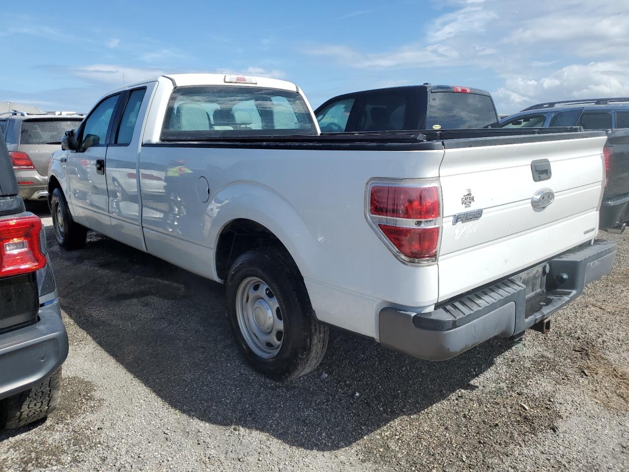 2013 Ford F-150 - Image 2