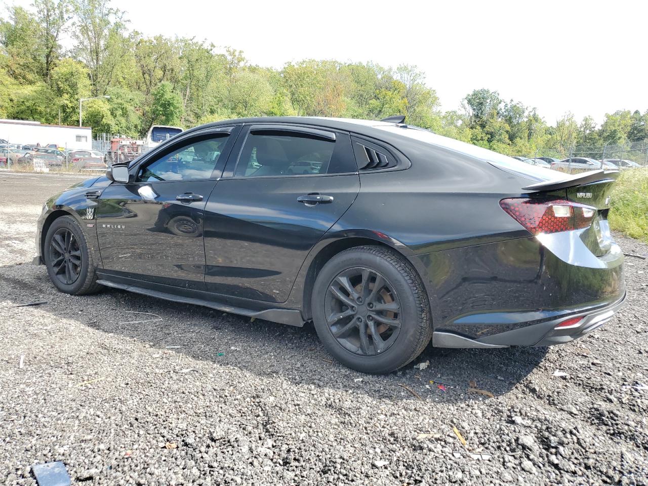 1G1ZD5ST9JF143813 2018 CHEVROLET MALIBU - Image 2