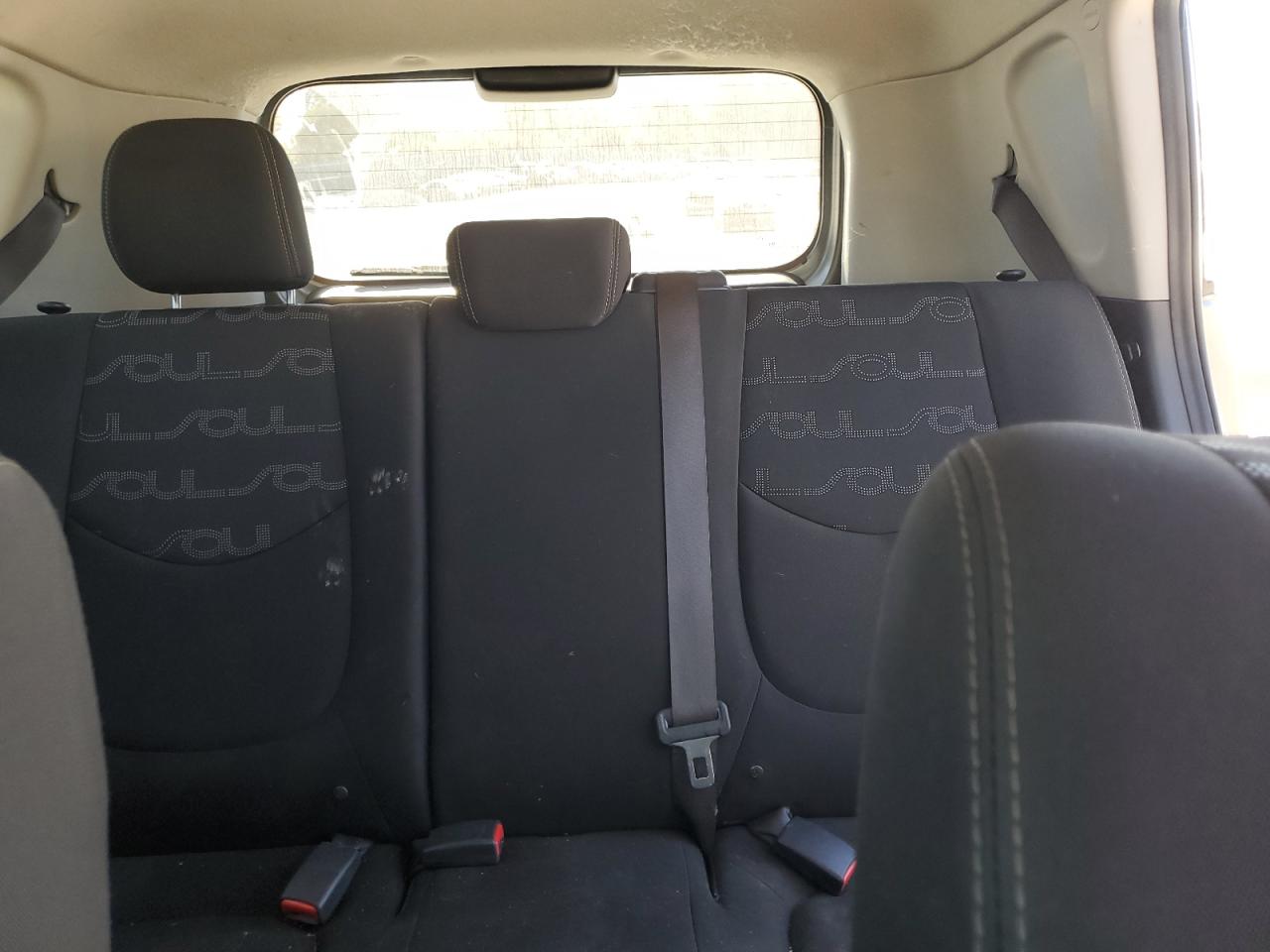 2013 Kia Soul - Image 10