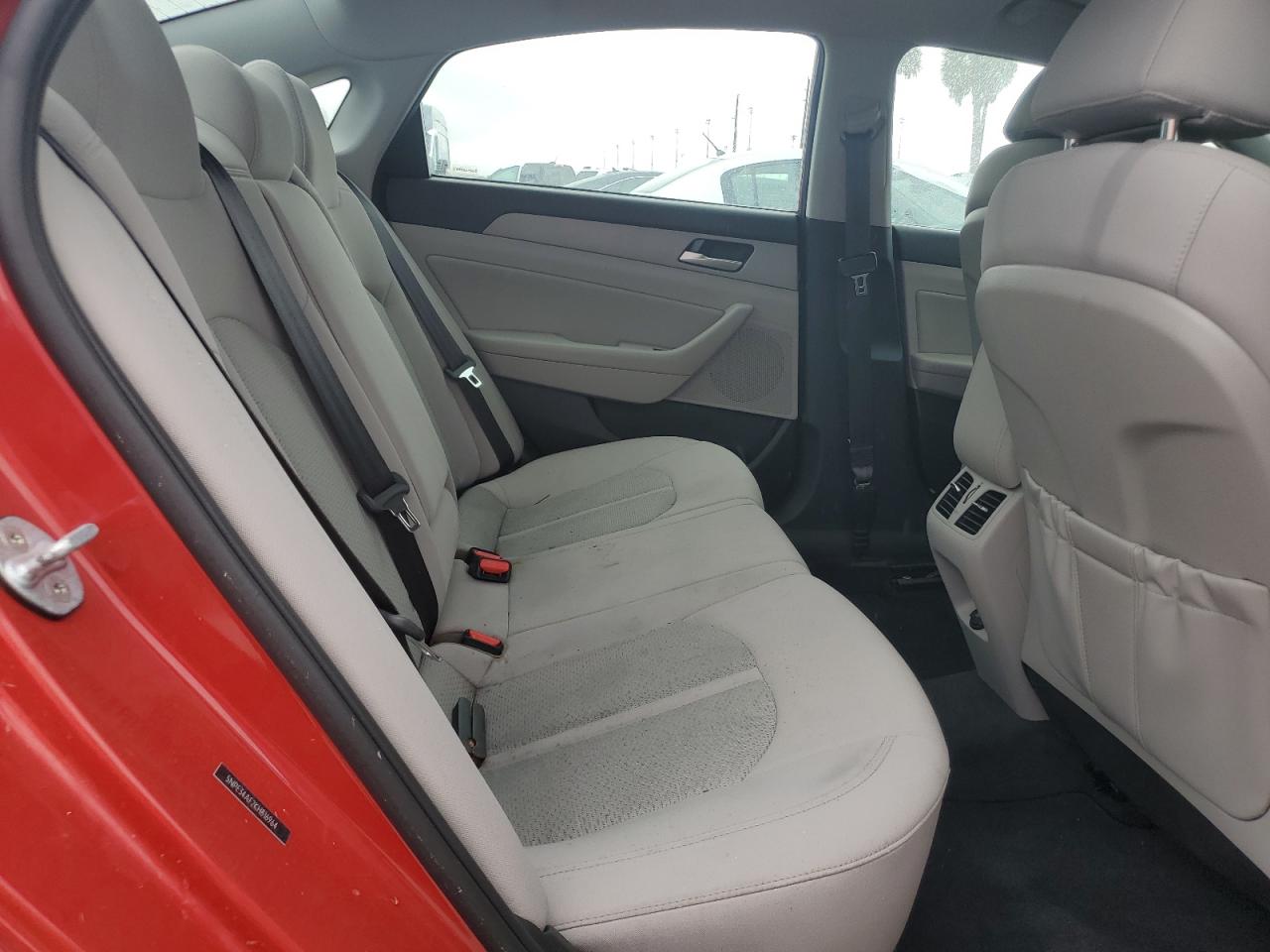 2019 Hyundai Sonata - Image 10