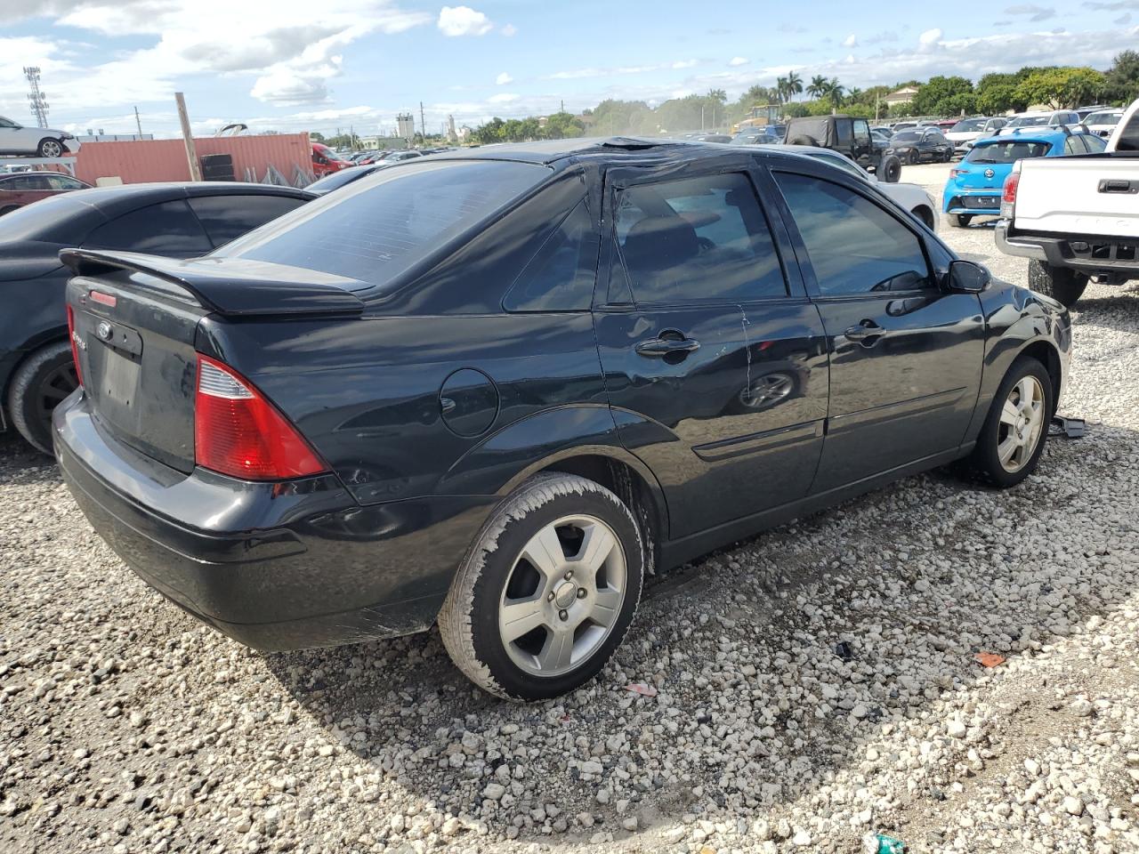 2007 Ford Focus - Image 3