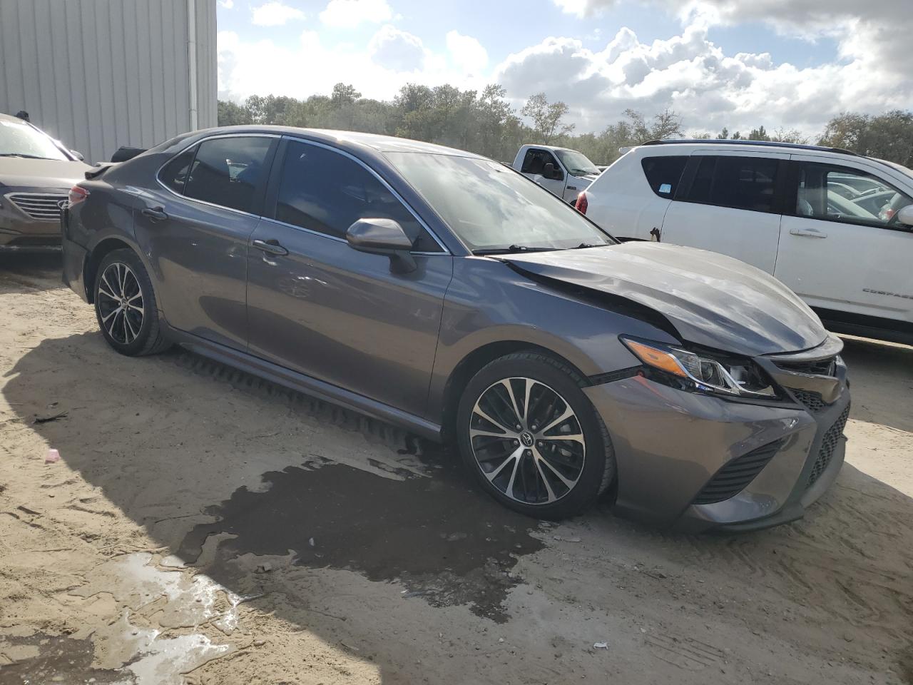 2018 Toyota Camry L VIN: 4T1B11HK0JU665679 Lot: 78501704