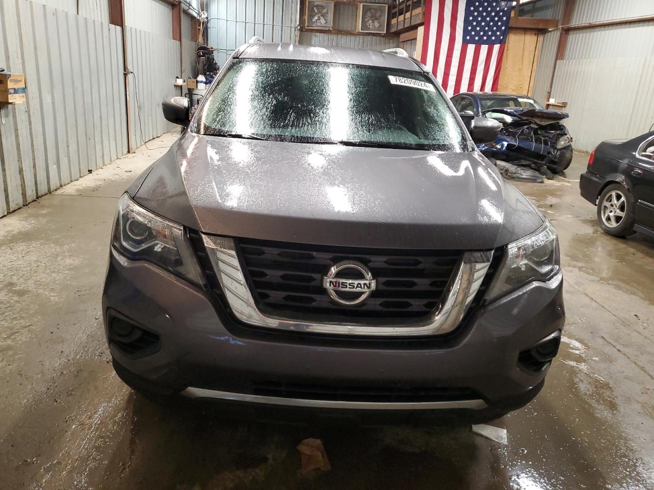 2017 Nissan Pathfinder - Image 5