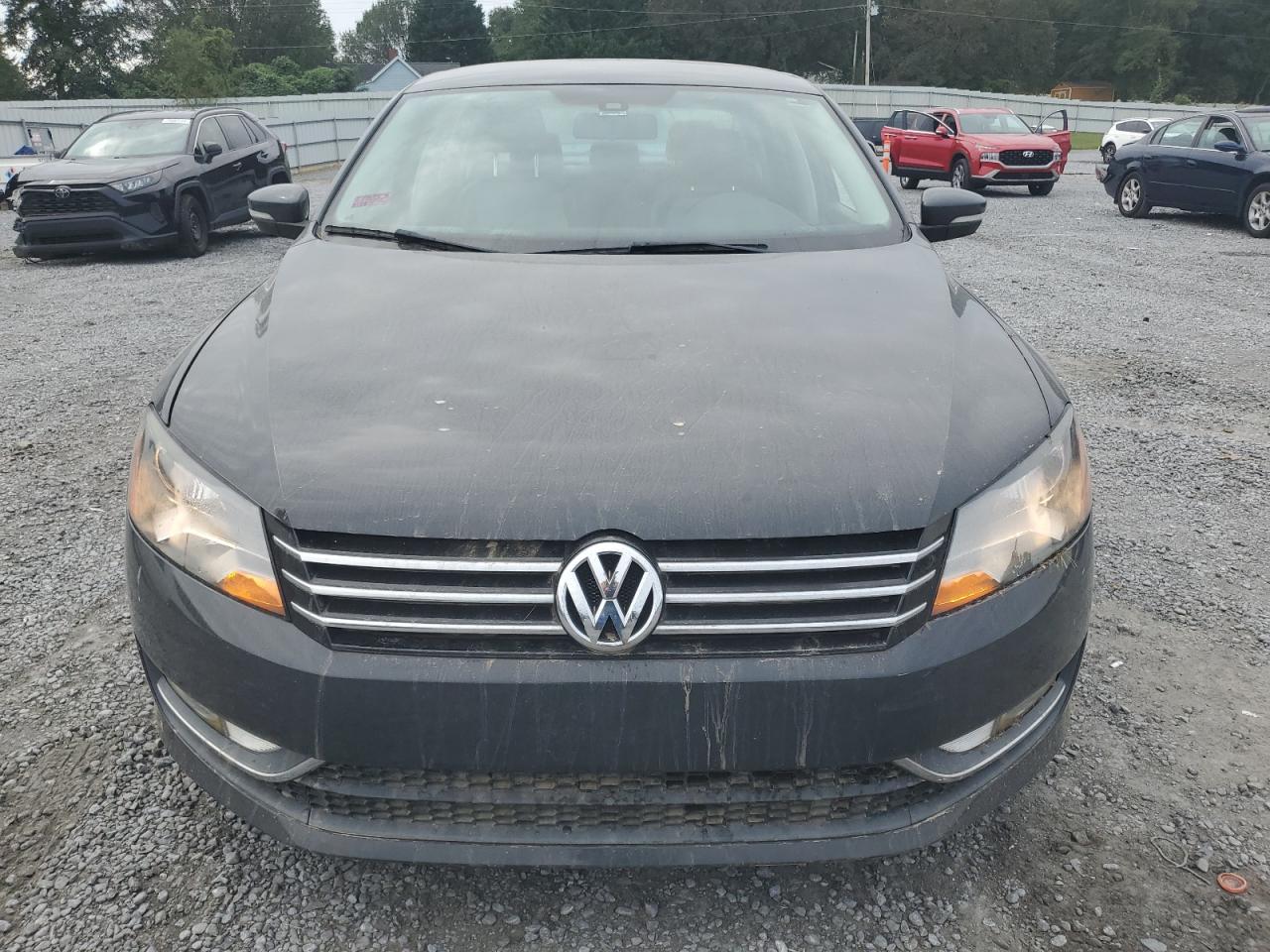 VIN 1VWBT7A32FC052106 2015 VOLKSWAGEN PASSAT no.5