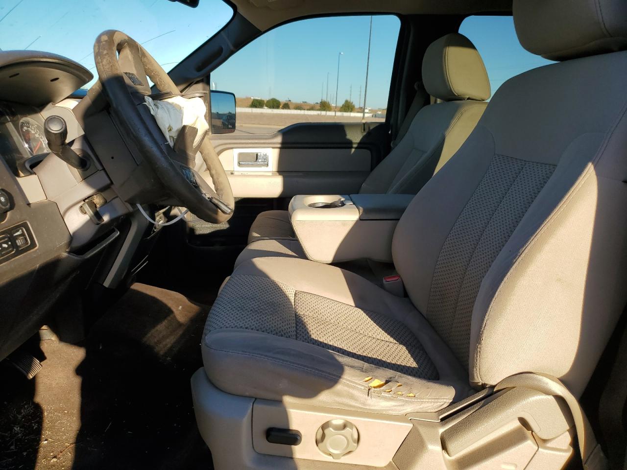 2010 Ford F-150 - Image 7