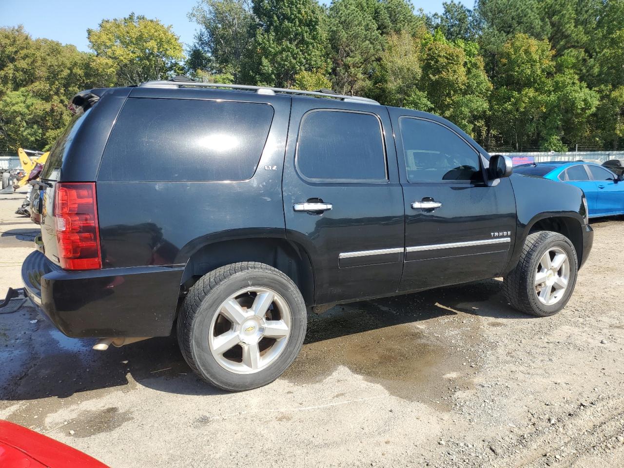 2011 Chevrolet Tahoe C1500 Ltz VIN: 1GNSCCE02BR287793 Lot: 75730084