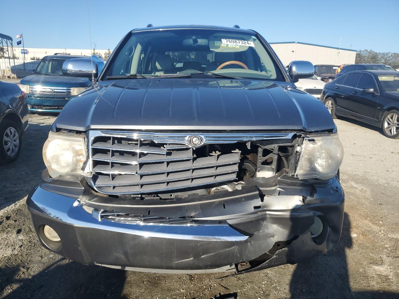 2007 Chrysler Aspen - Image 5