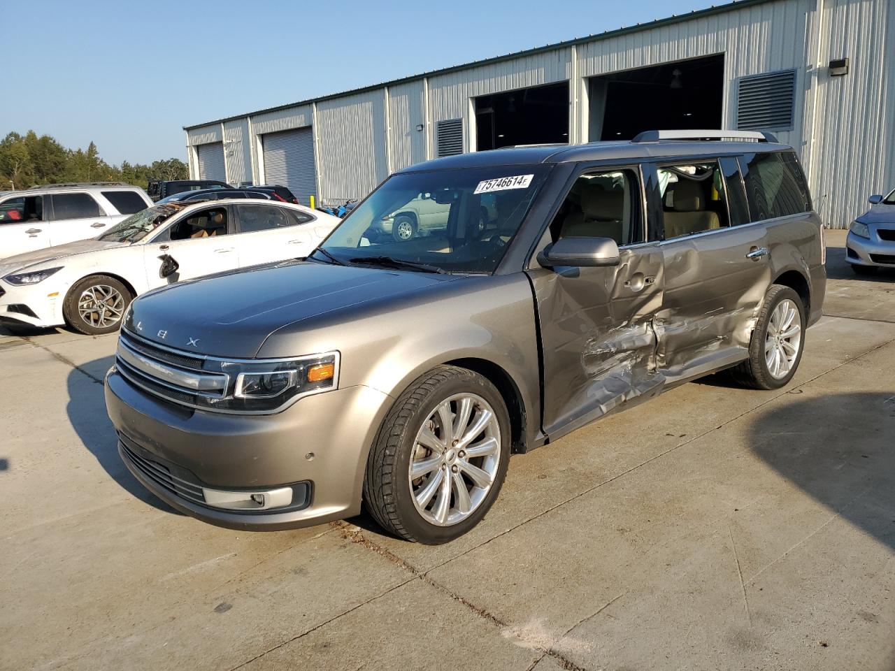 VIN 2FMHK6DT8DBD16668 2013 FORD FLEX no.1