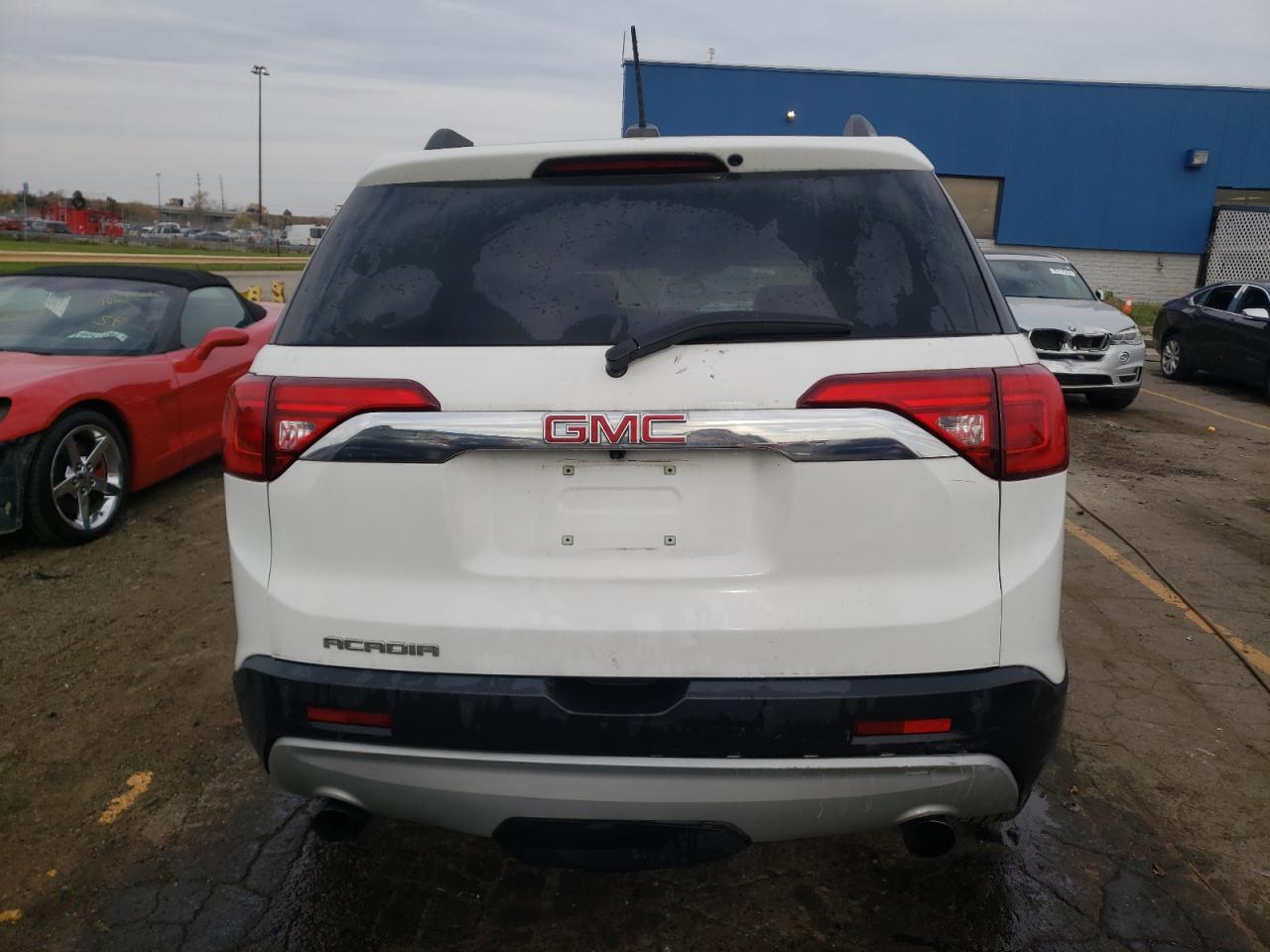 2018 GMC Acadia - Image 6