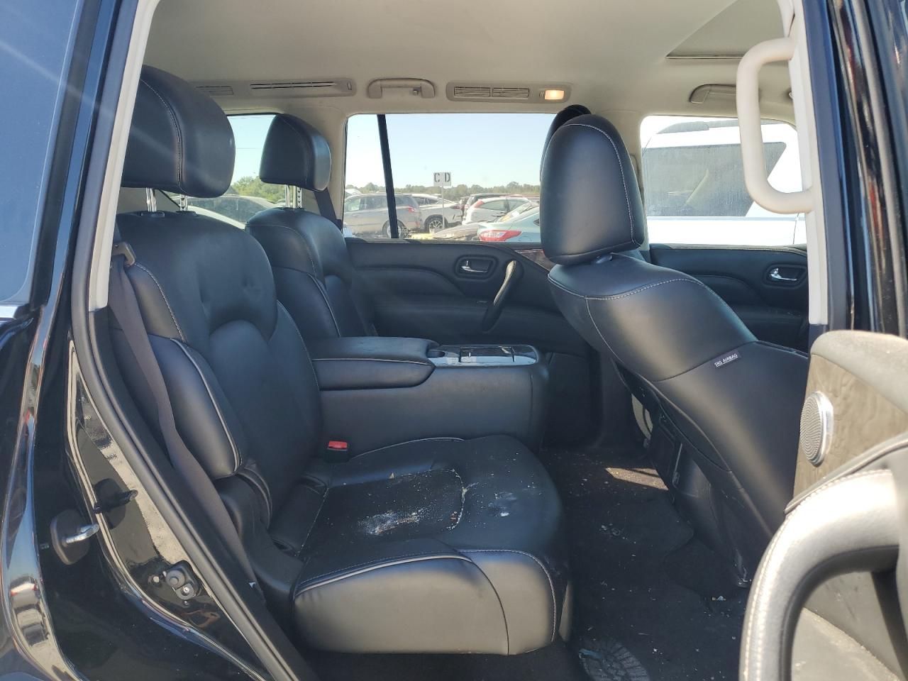 2020 Infiniti QX80 - Image 11