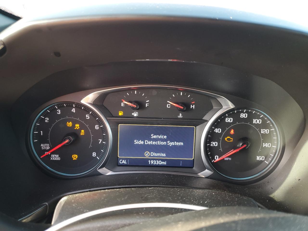 2022 Chevrolet Equinox - Image 9