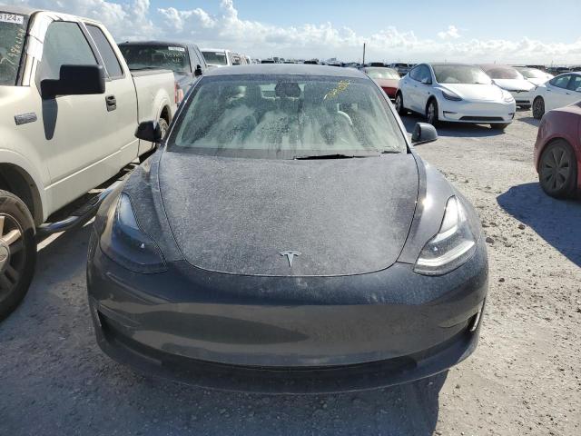 5YJ3E1EB3NF328634 Tesla Model 3  5