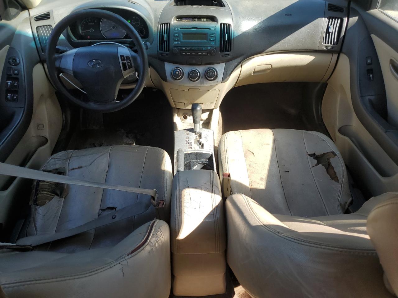 2009 Hyundai Elantra - Image 8