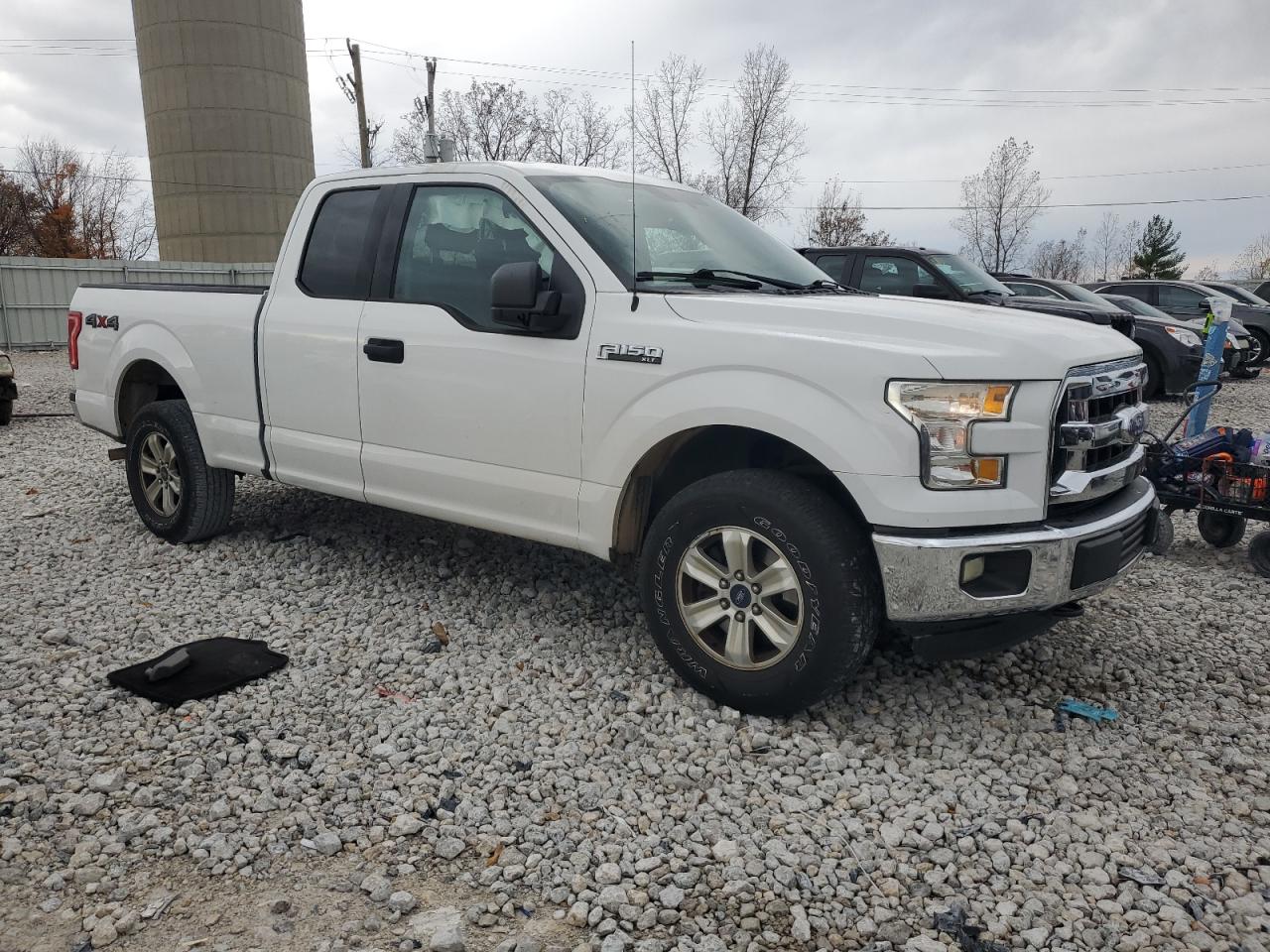 2015 Ford F-150 - Image 4