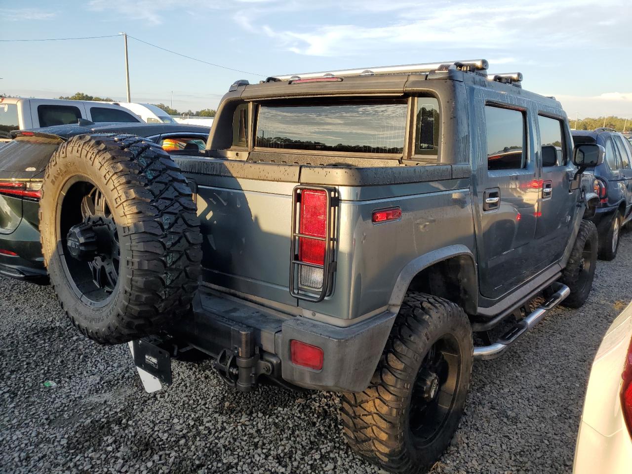 2005 Hummer H2 - Image 3