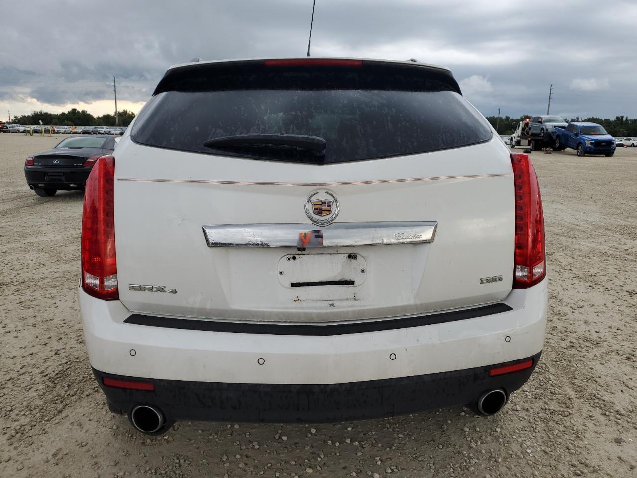 3GYFNCE35GS550467 2016 Cadillac Srx Performance Collection