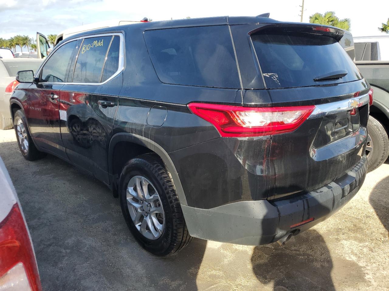 VIN 1GNERFKW5LJ314863 2020 CHEVROLET TRAVERSE no.2