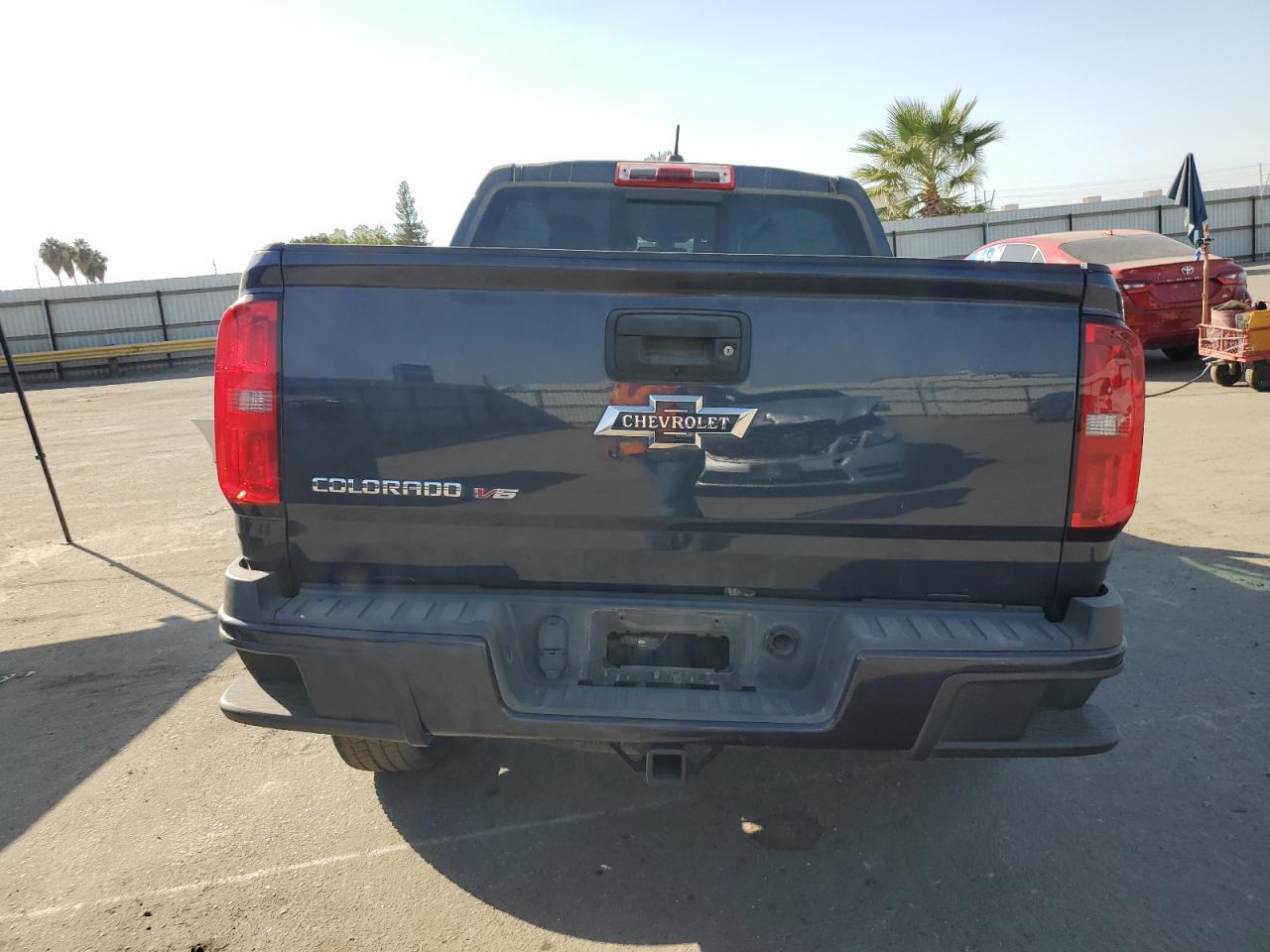 1GCGTDEN2J1313788 2018 Chevrolet Colorado Z71