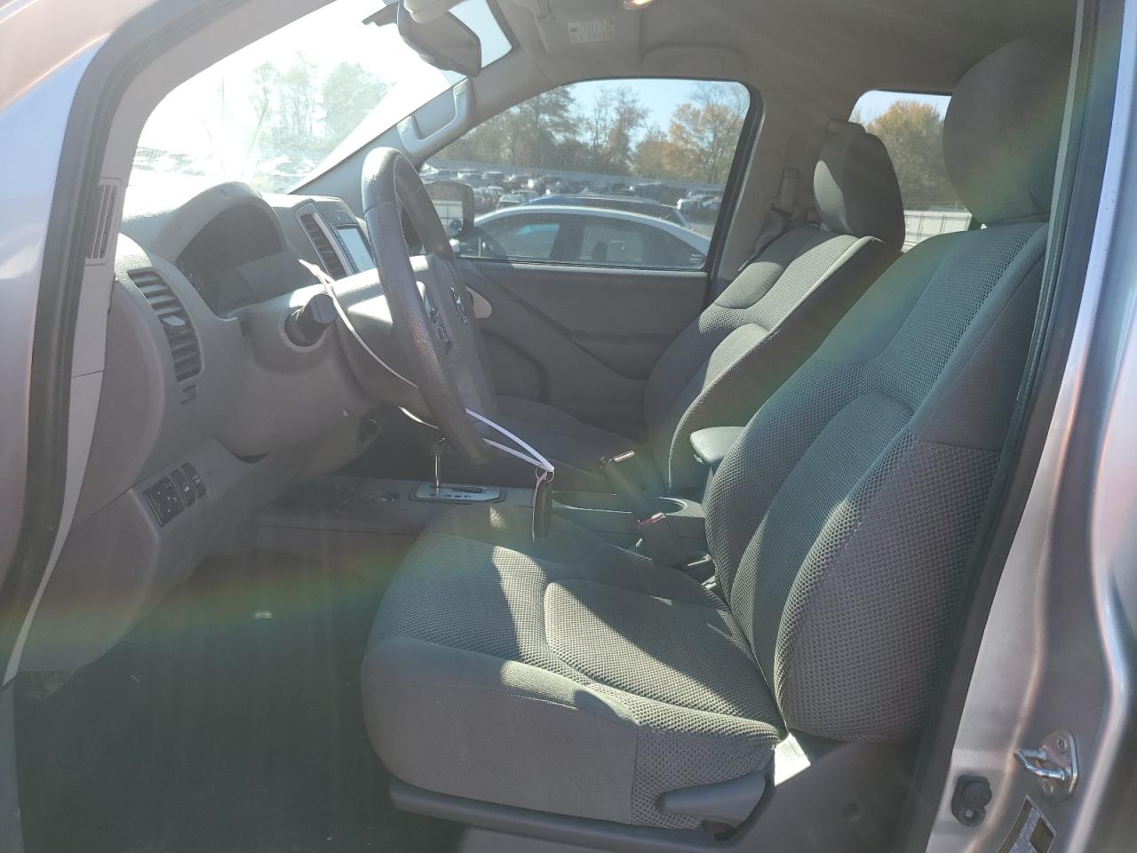 2020 Nissan Navara (Frontier) - Image 7
