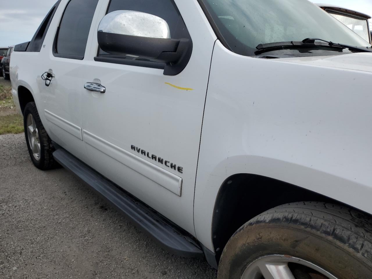 2012 Chevrolet Avalanche Lt VIN: 3GNMCFE07CG132264 Lot: 75138174