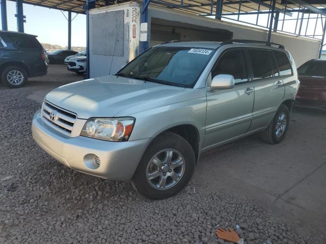 2004 Toyota Highlander Base