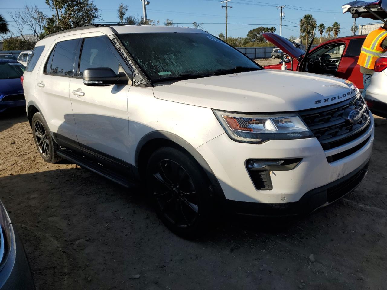 2018 Ford Explorer - Image 4