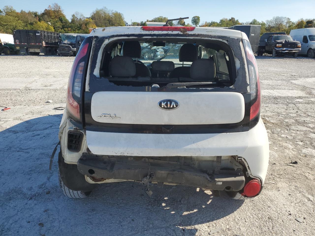 2016 Kia Soul + VIN: KNDJP3A58G7239647 Lot: 76685474