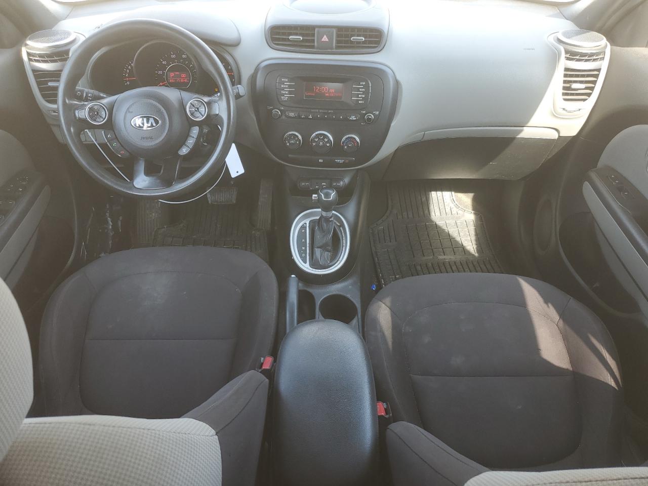 KNDJN2A23F7800311 2015 Kia Soul