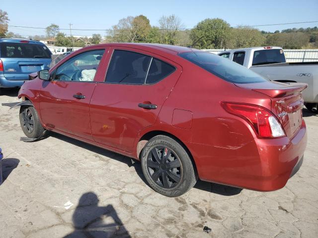  NISSAN VERSA 2018 Красный