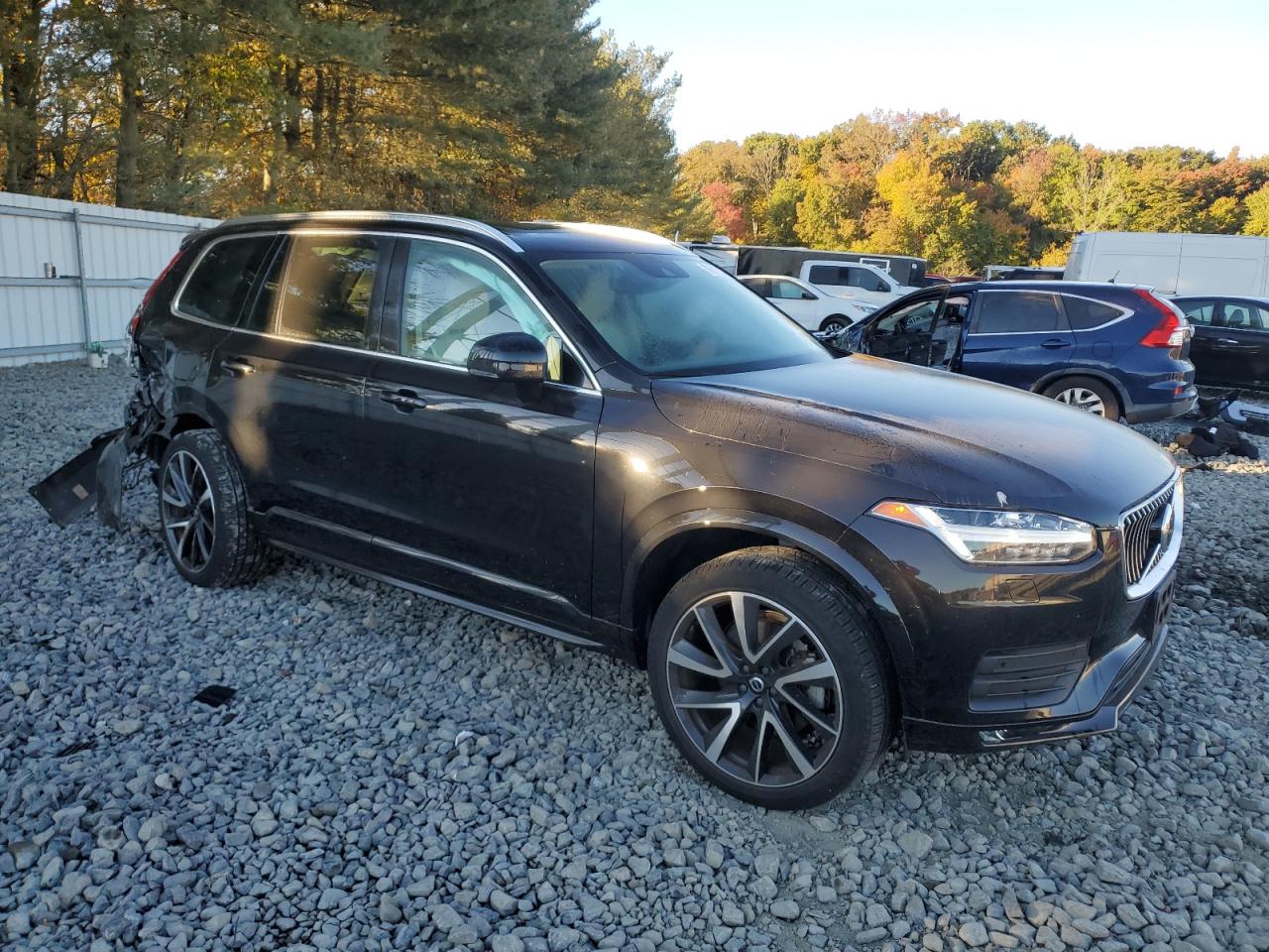 2021 Volvo XC90 - Image 4