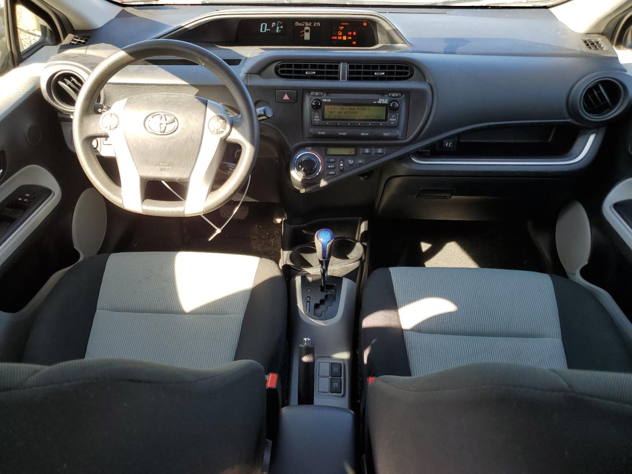 JTDKDTB30E1560107 2014 Toyota Prius C