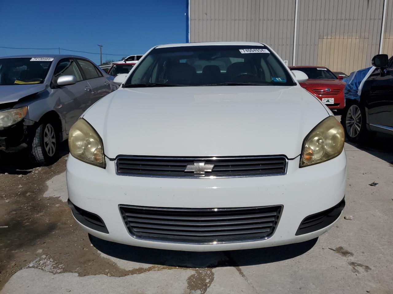 2011 Chevrolet Impala - Image 5