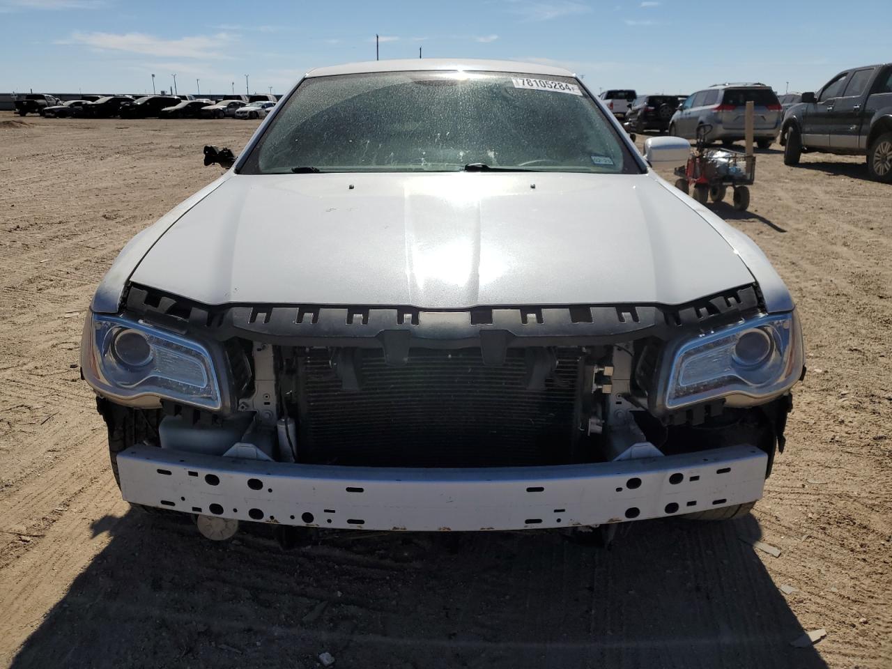 2013 Chrysler 300 - Image 5