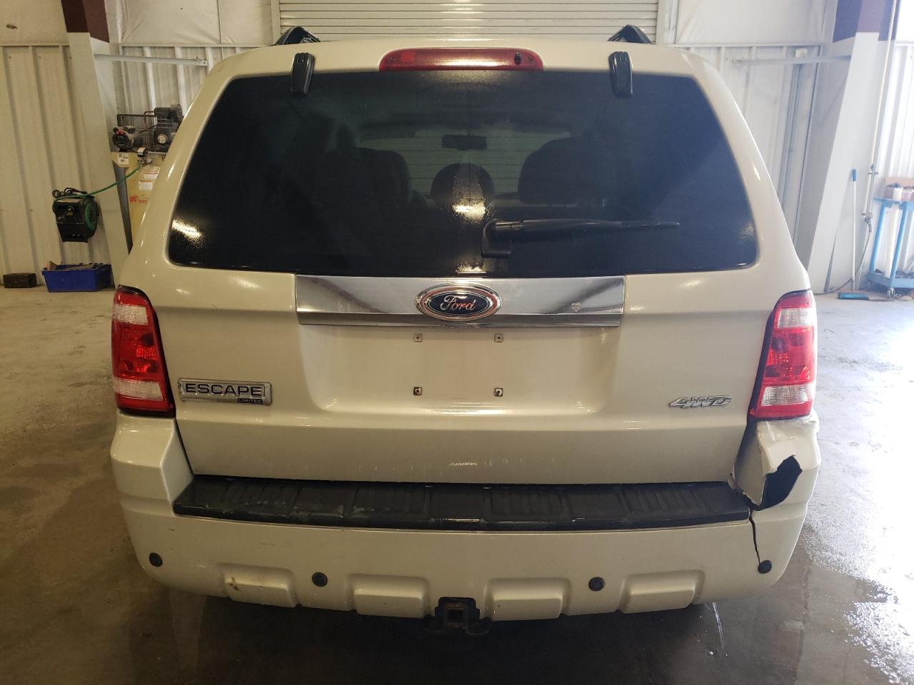 2008 Ford Escape Limited VIN: 1FMCU94138KD23138 Lot: 76582174