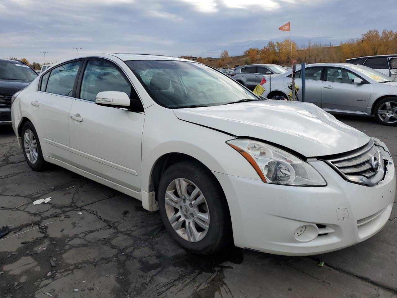 2011 Nissan Altima - Image 4