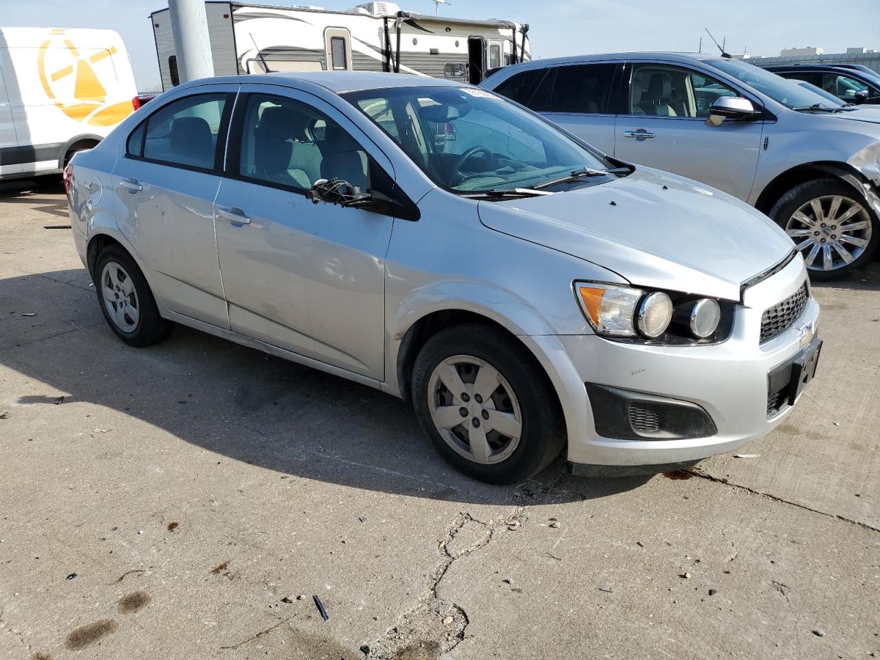 2013 Chevrolet Sonic - Image 4