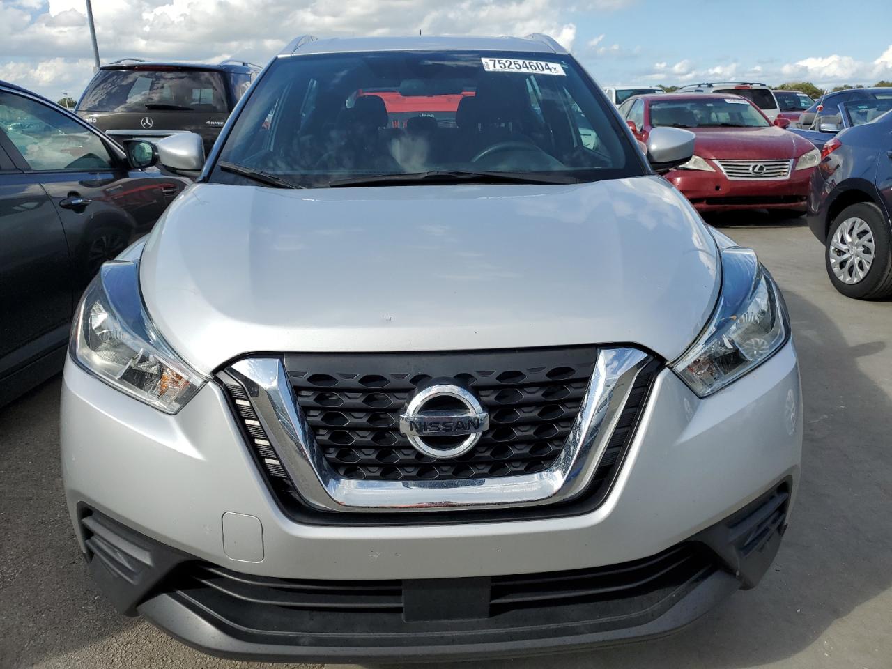 2020 Nissan Kicks - Image 5