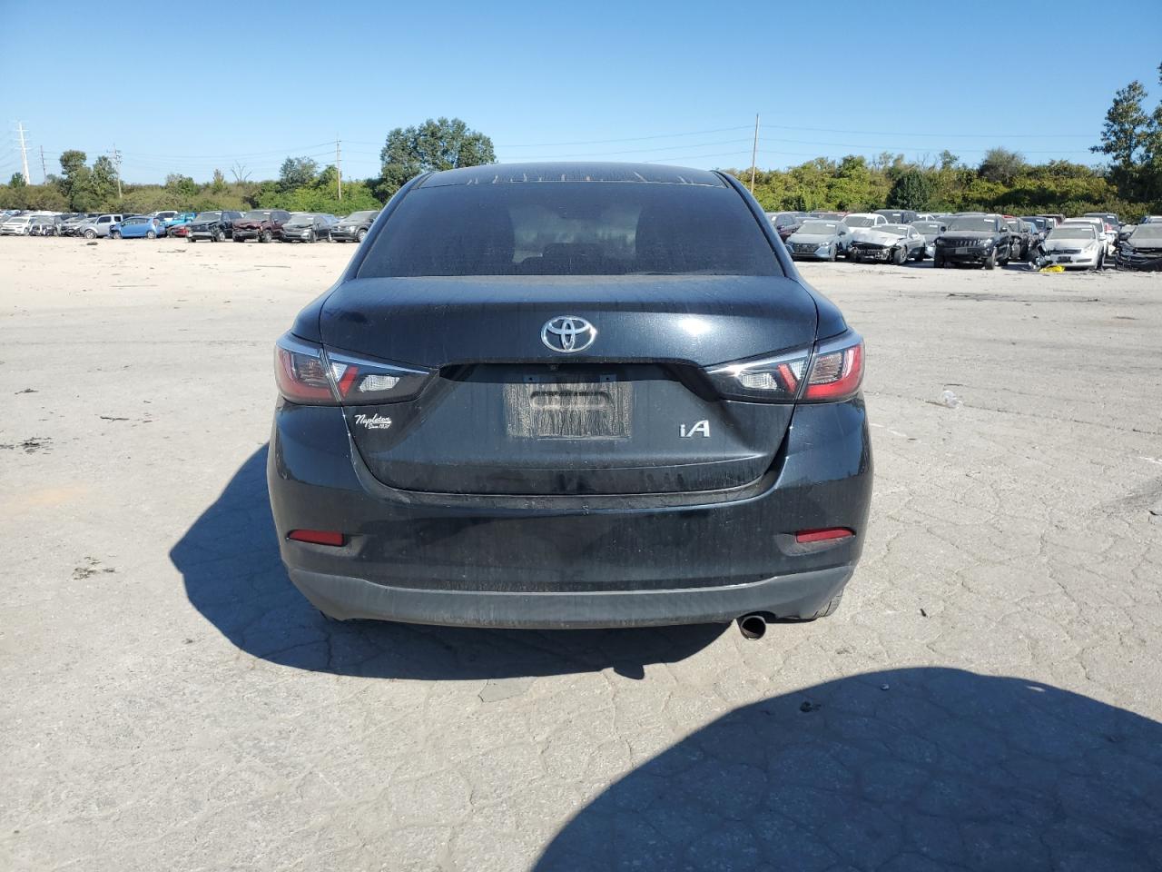 2017 Toyota Yaris Ia VIN: 3MYDLBYV5HY189218 Lot: 75135744