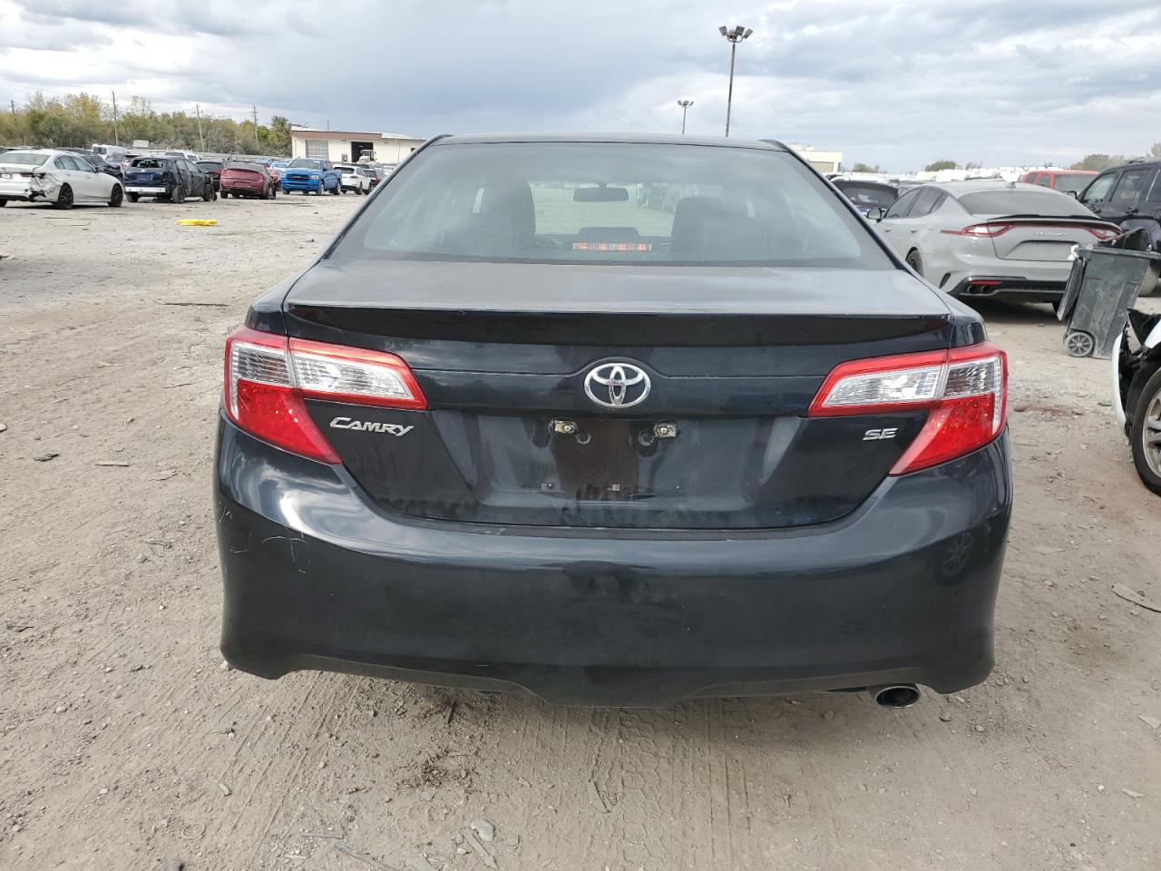 2013 Toyota Camry - Image 6