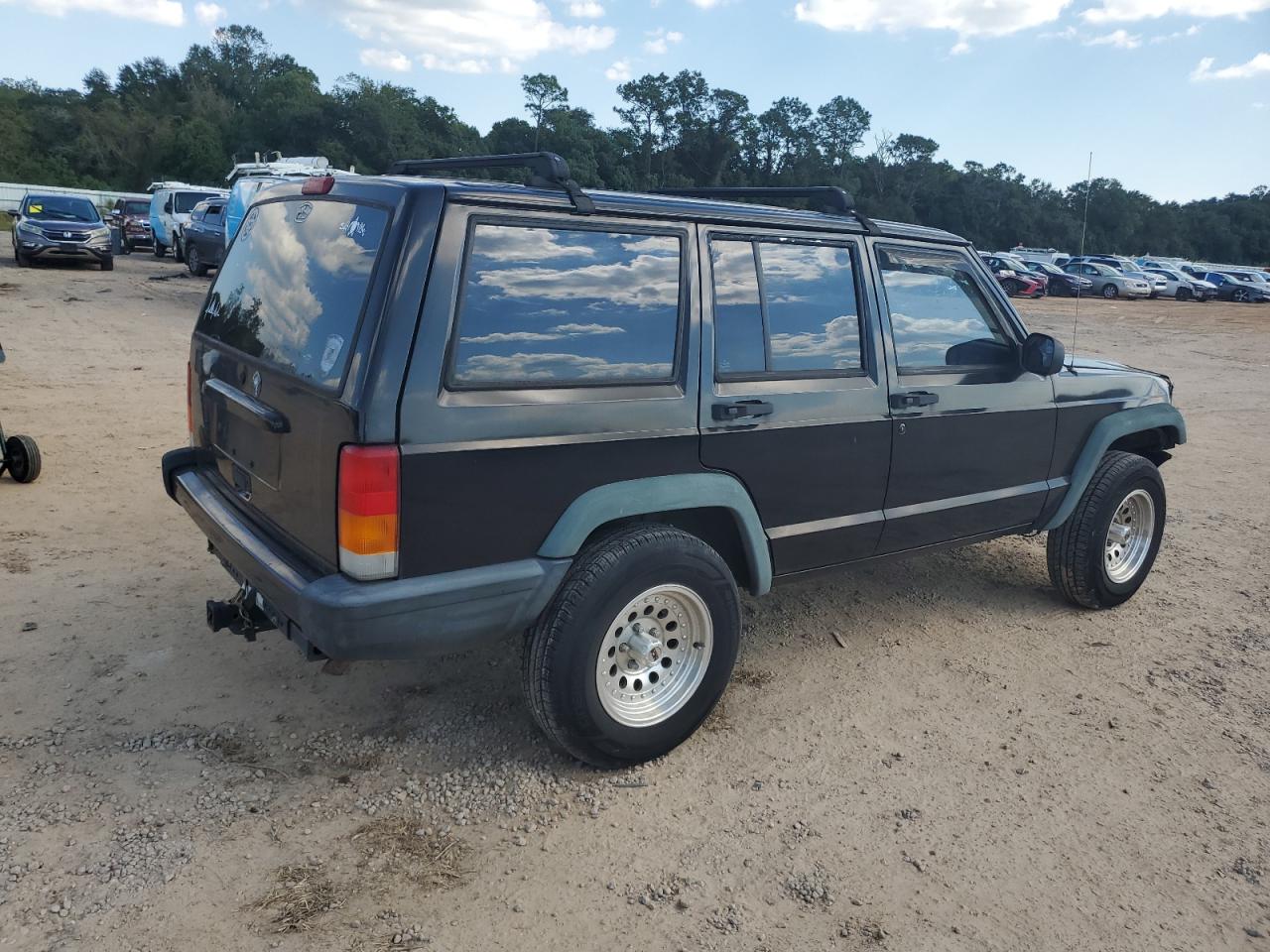 1997 Jeep Cherokee Se VIN: 1J4FJ28S6VL563756 Lot: 74795074