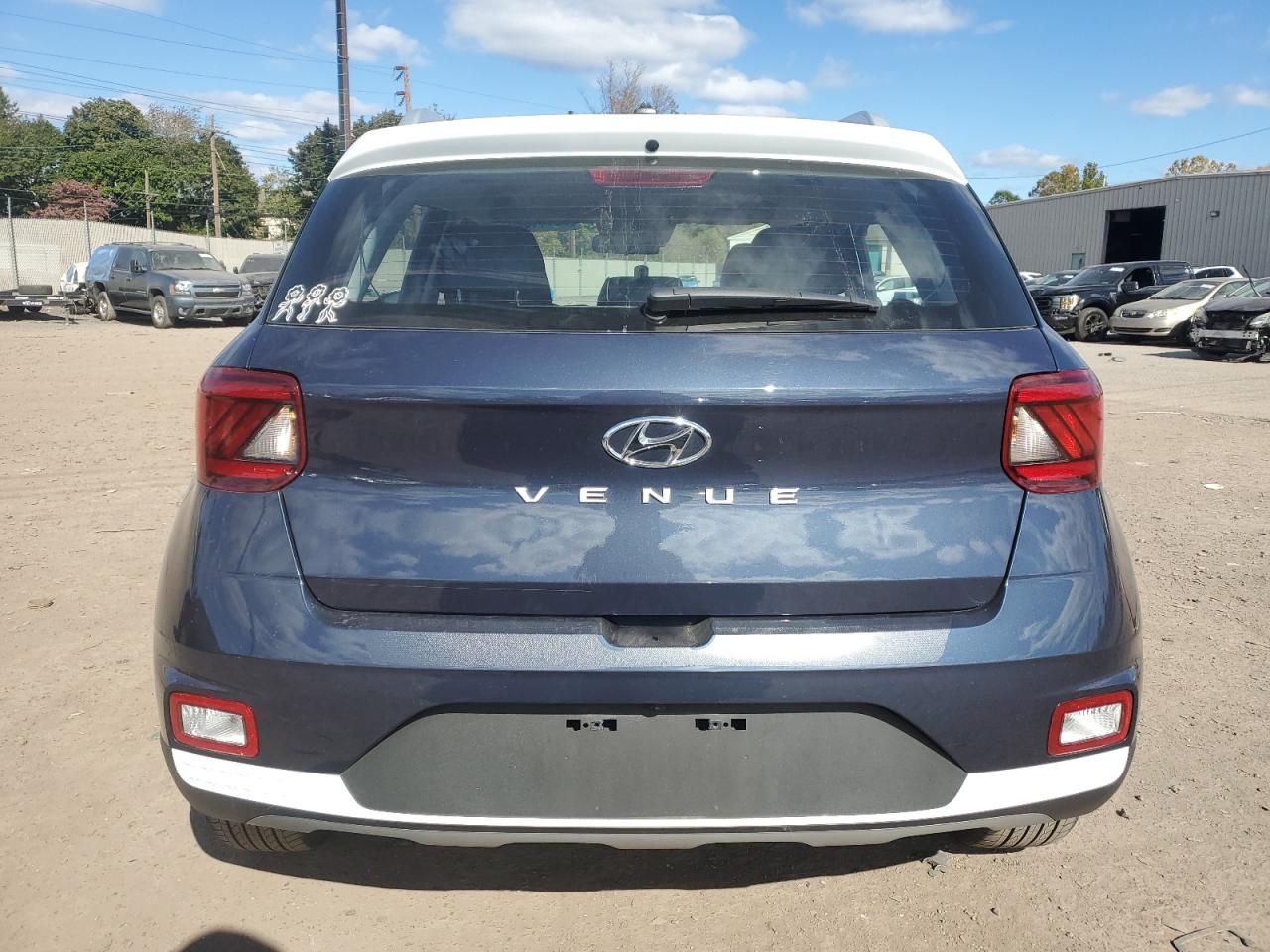 2023 Hyundai Venue Sel VIN: KMHRC8A38PU267195 Lot: 76111624