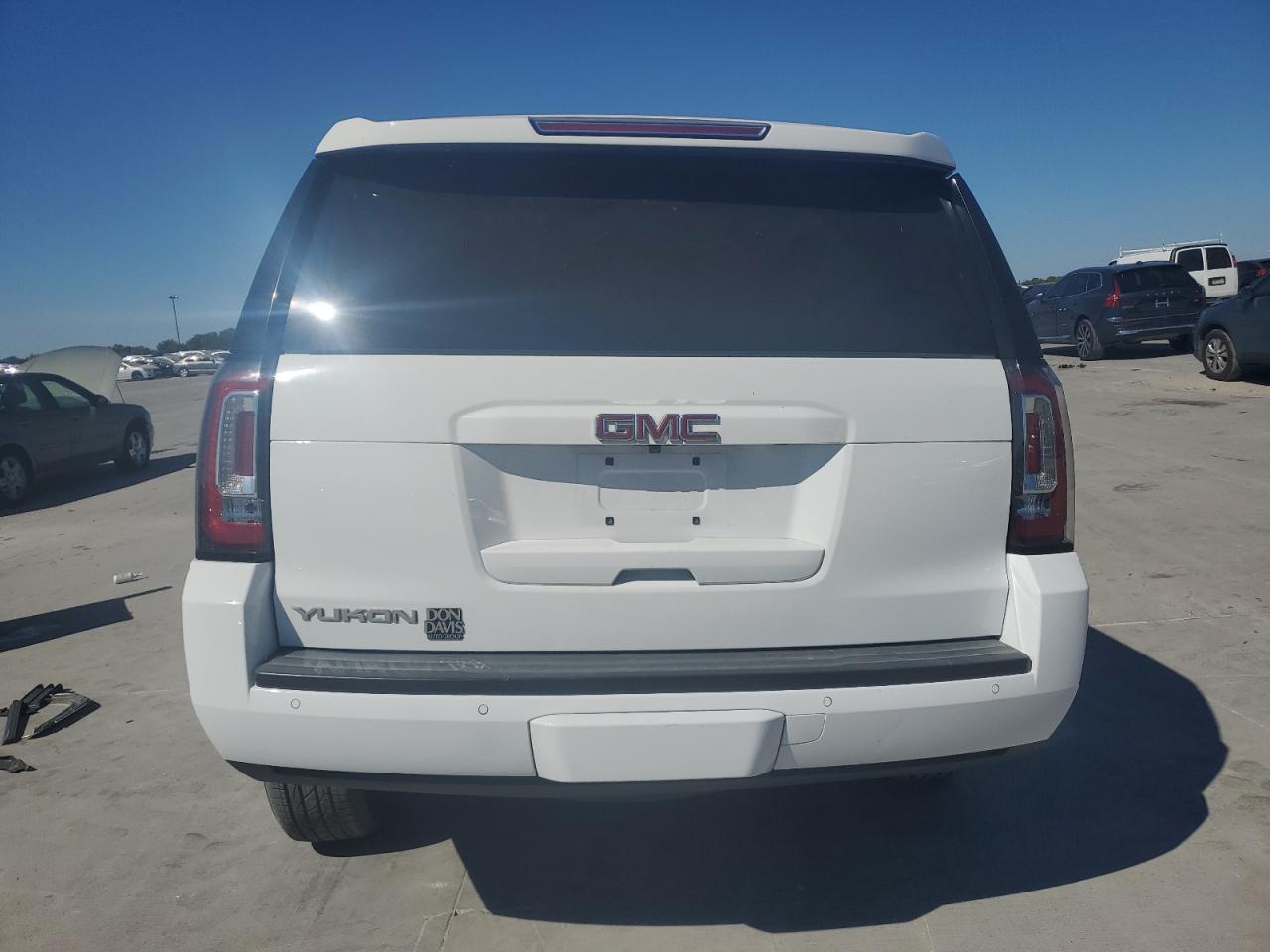 1GKS1BKC6HR400200 2017 GMC Yukon Slt