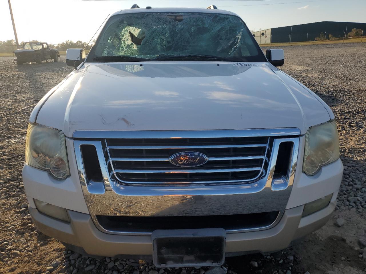 2010 Ford Explorer - Image 5