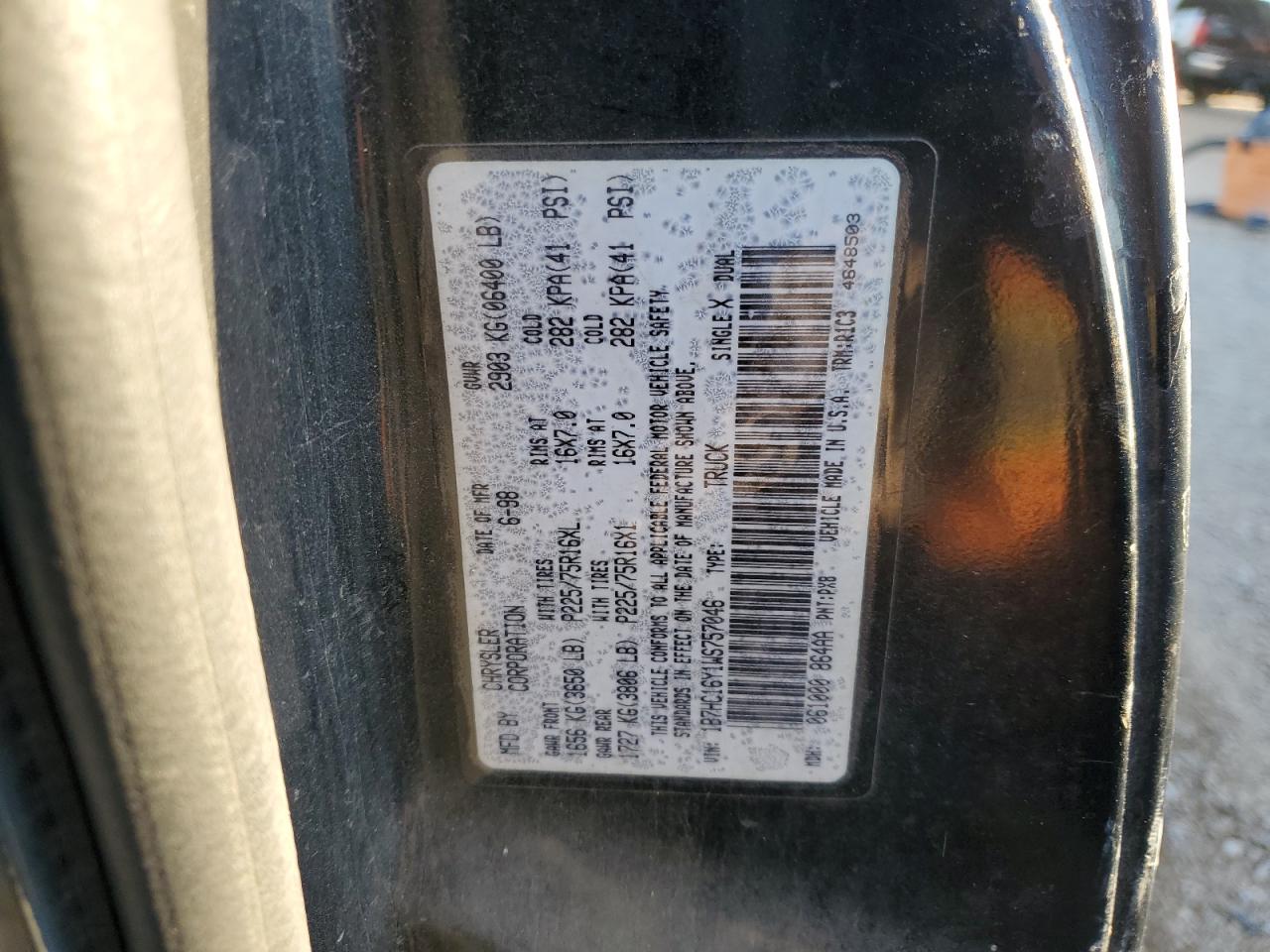 1998 Dodge RAM - Image 12