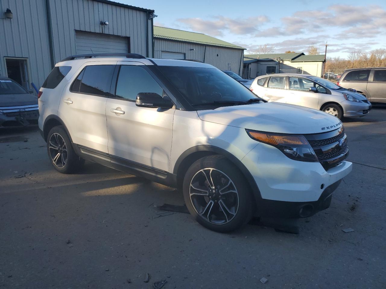 2015 Ford Explorer - Image 4